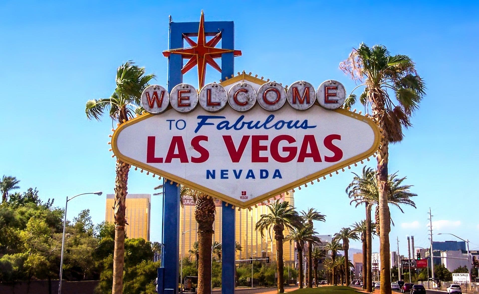 The Las Vegas Strip — Las Vegas destination for charter bus travelers from Los Angeles
