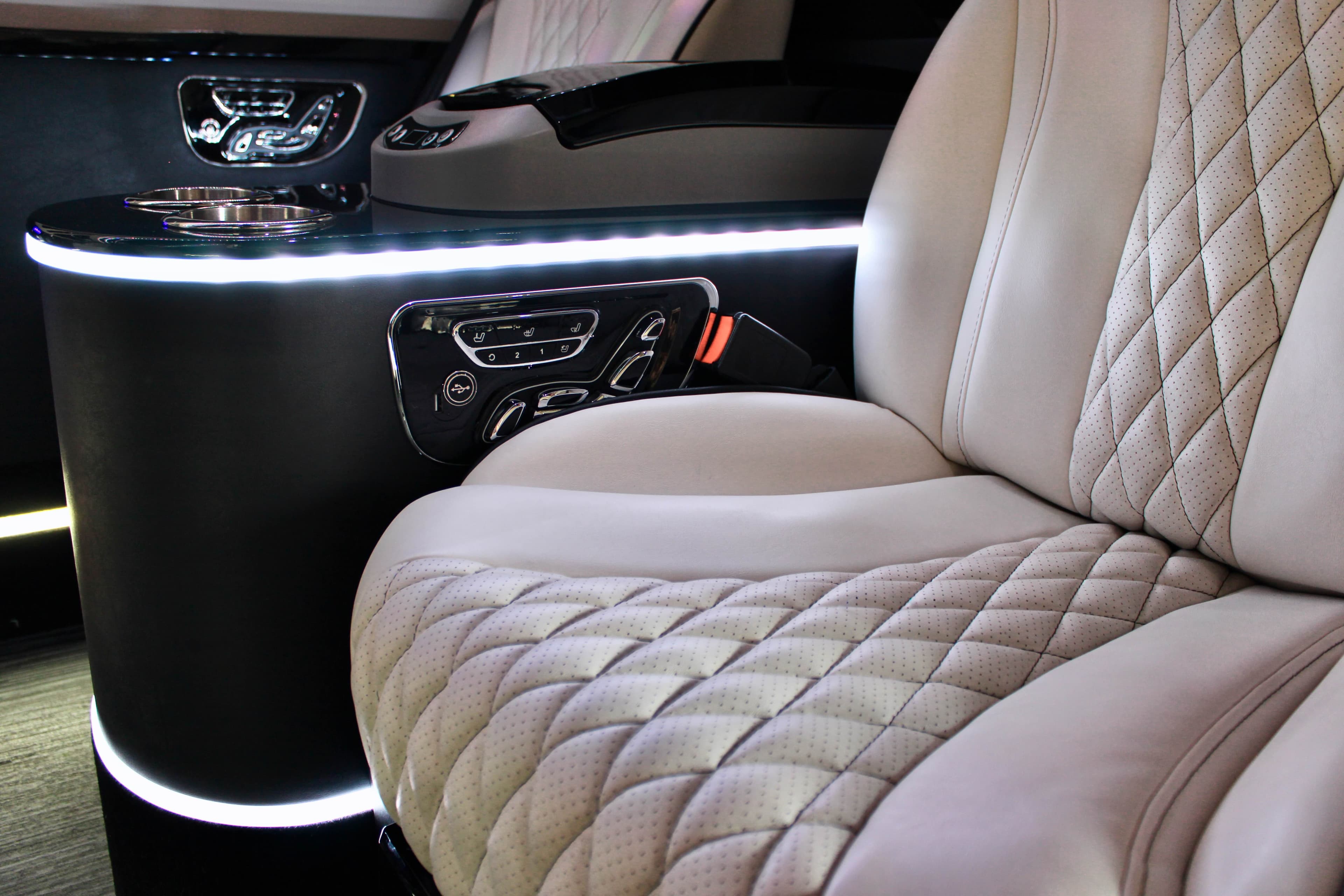 Jet Sprinter — view 4
