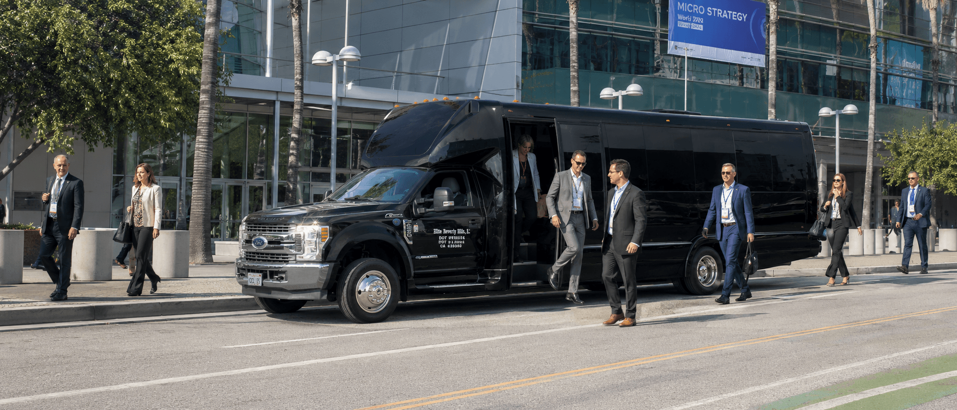 Elite BHLS mini coach for corporate group transportation — Los Angeles